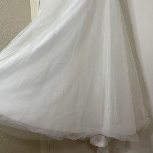 NEW! Selfie Leslie Floating By Plunging Neckline Mesh Overlay Midi Dress White L - Picture 9 of 13